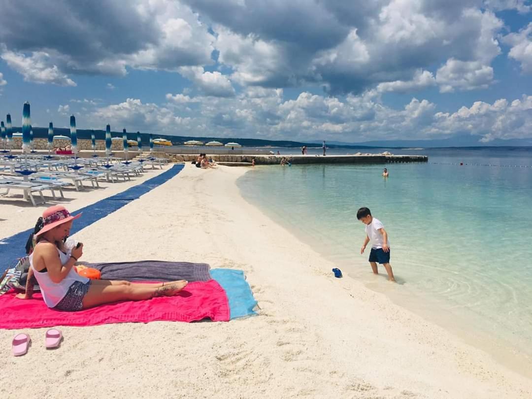Roko Apartments Selce Oda fotoğraf