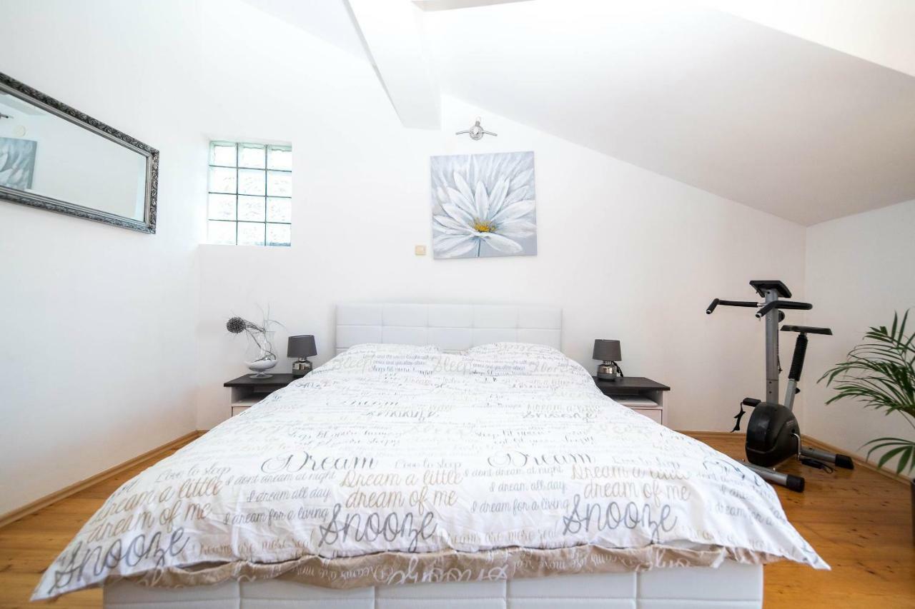 Roko Apartments Selce Dış mekan fotoğraf